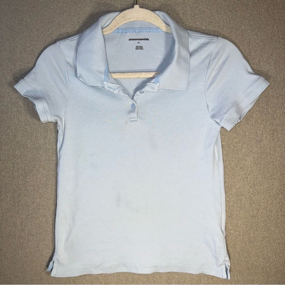 Amazon Essentials size XL Light Blue Short Sleeve Polo